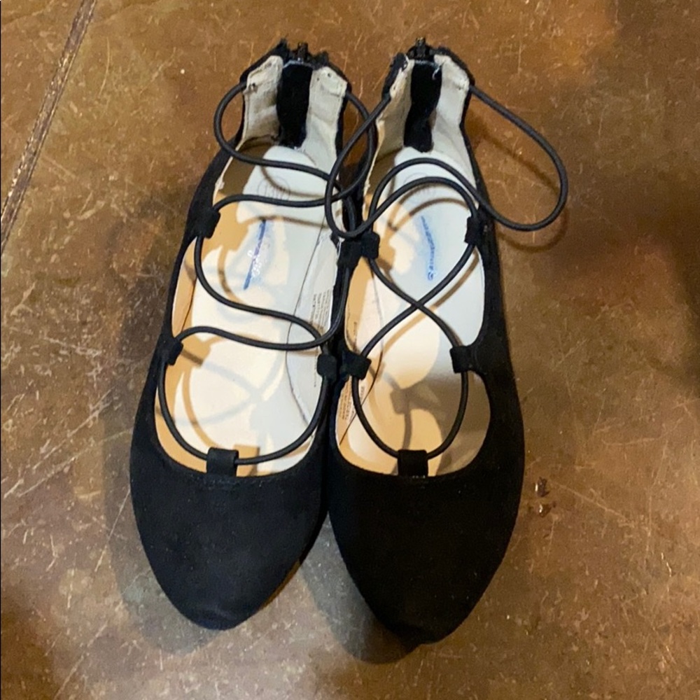 Girls shoes